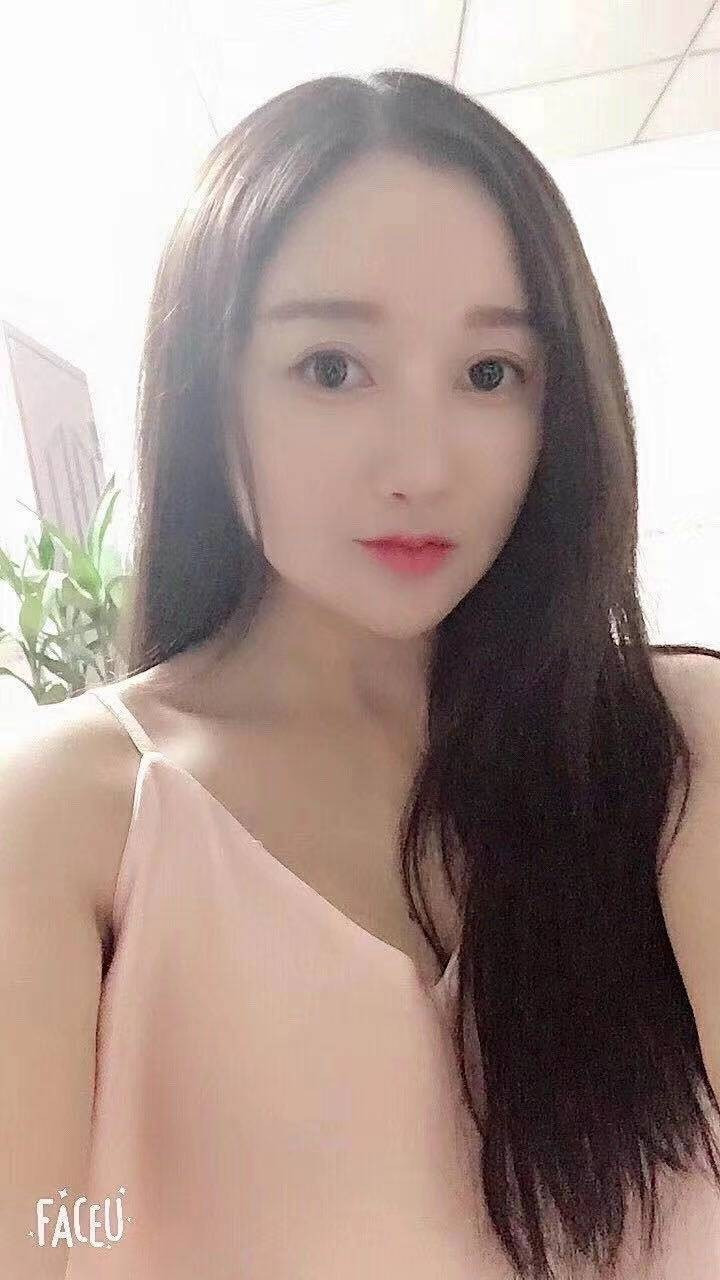 服务态度不错的小妹