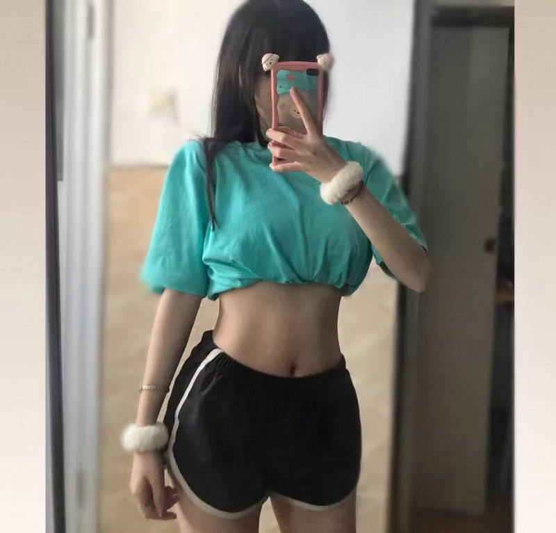 酥酥这个小骚货