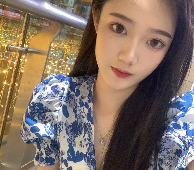 成都妹子在昆明做兼职