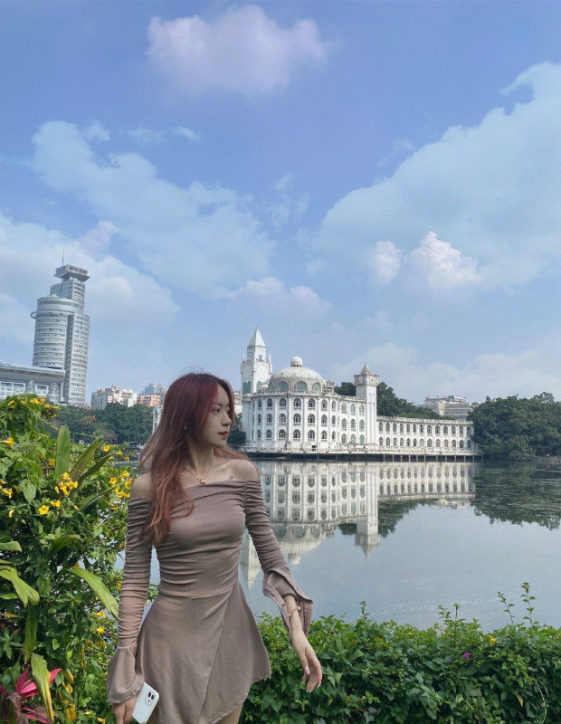 金水区漂亮小妹