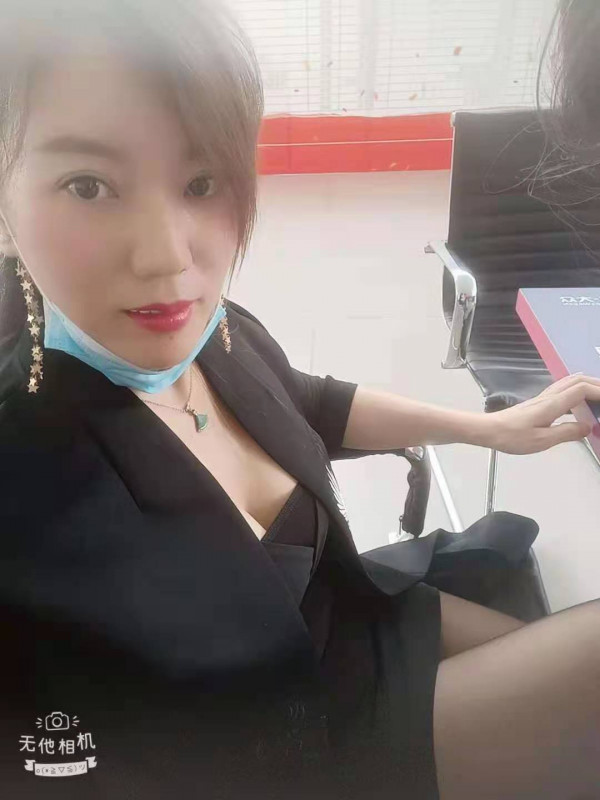 龙华北方有佳人