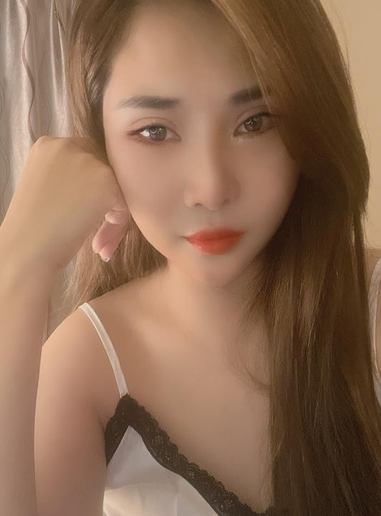 天河肉感十足的琪琪