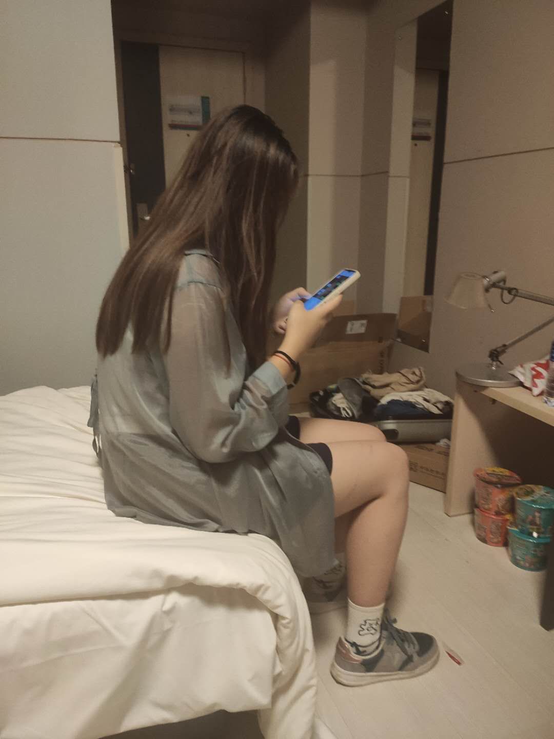 18岁学生小处女