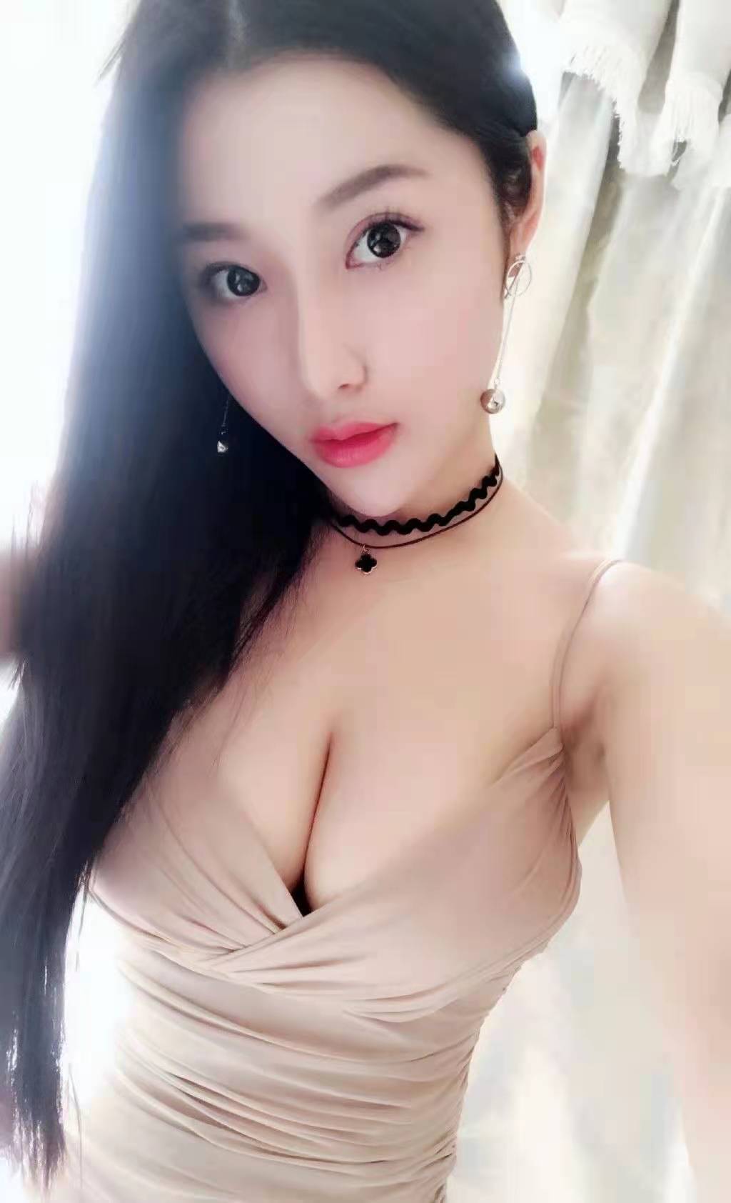 上海腿巨长的小姐姐