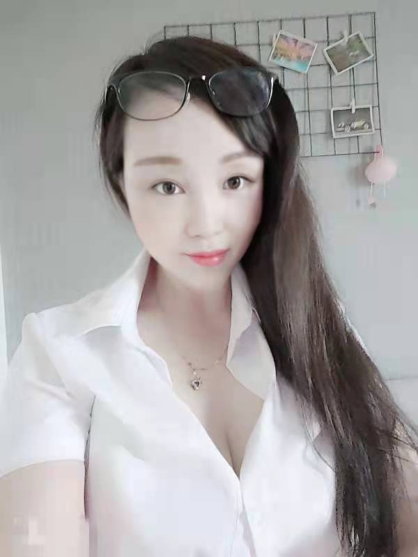 体验按摩手法好的大胸姐姐