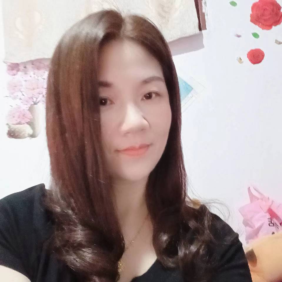 汽车南站附近，熟女叶子