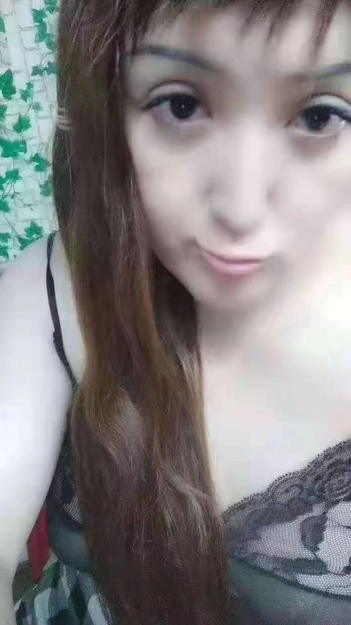 机车无服务维族大奶胖妞