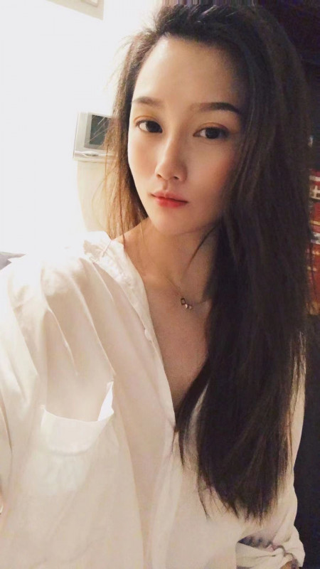 颜值fw系美女泡沫