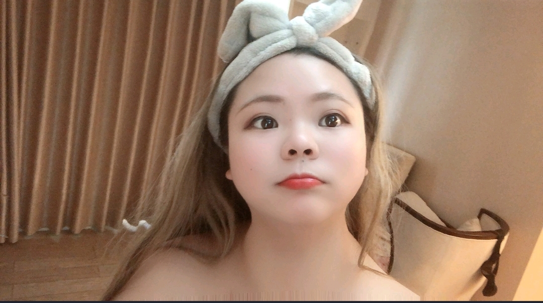 性价比高的成都妹子