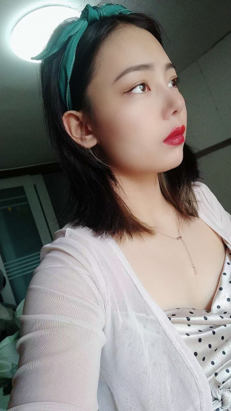 岛内服务很好的广西妹子