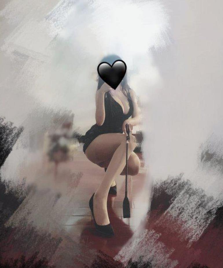 南山抖M属性凌微